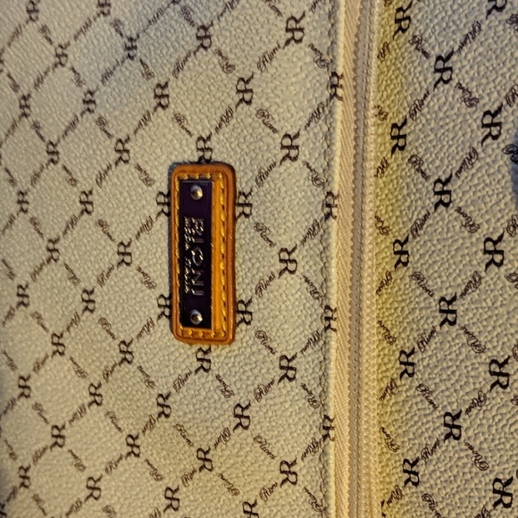 Purse - Picture 4 of 4